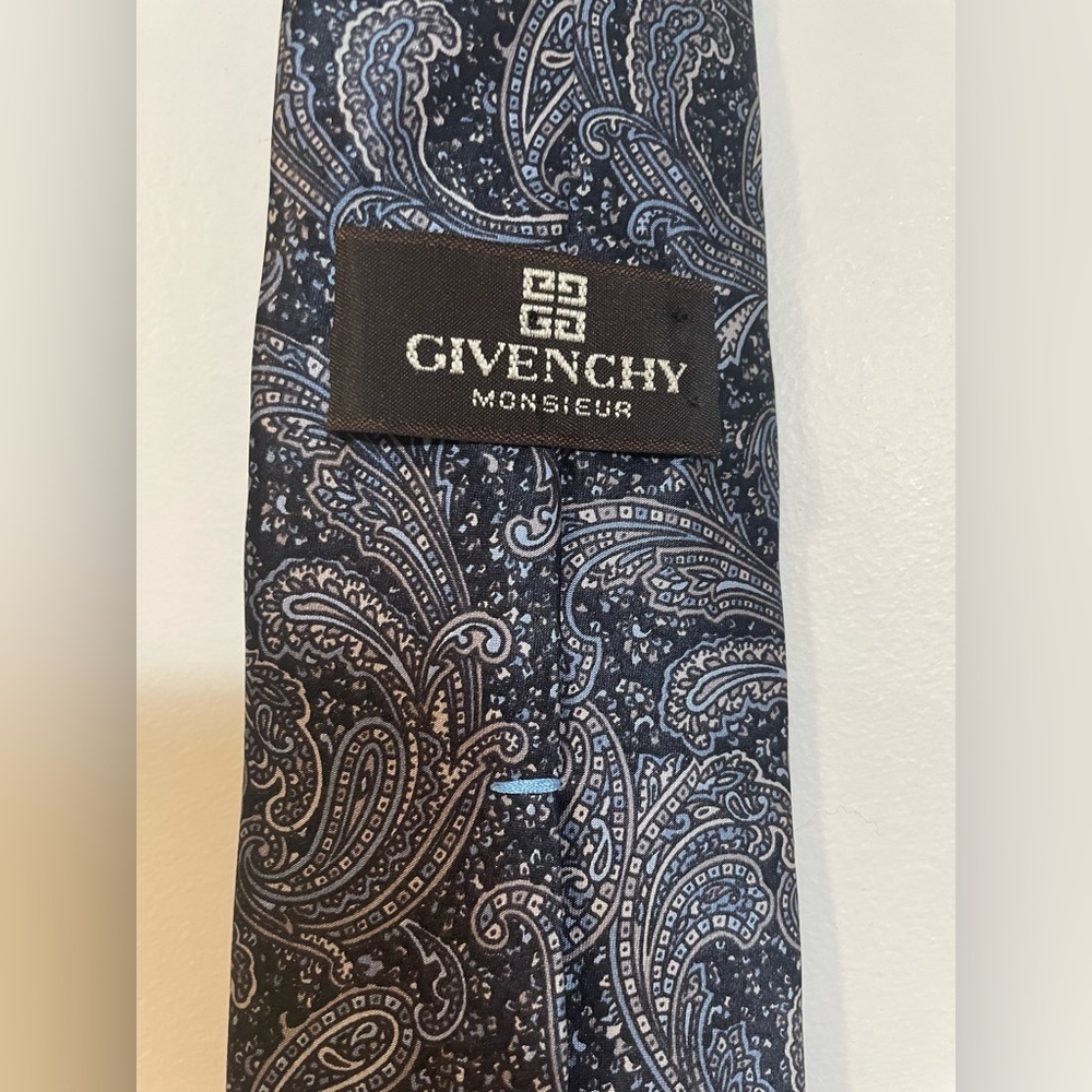 Vintage Givenchy Monsieur Pure Silk From Italy Paisley Necktie Blue & Black